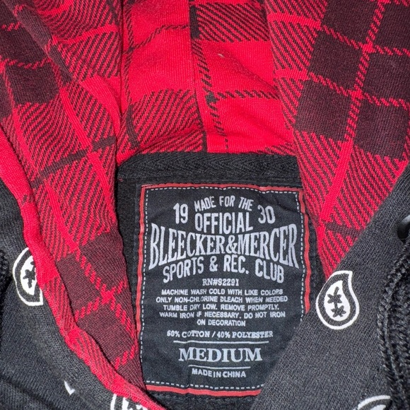 Official Bleecker & Mercer Sports Club Black Hoodie Paisley Pattern Size Medium - Picture 3 of 3